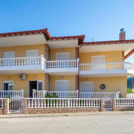Ferienwohnung Family House Nikos Sykia Exterior foto
