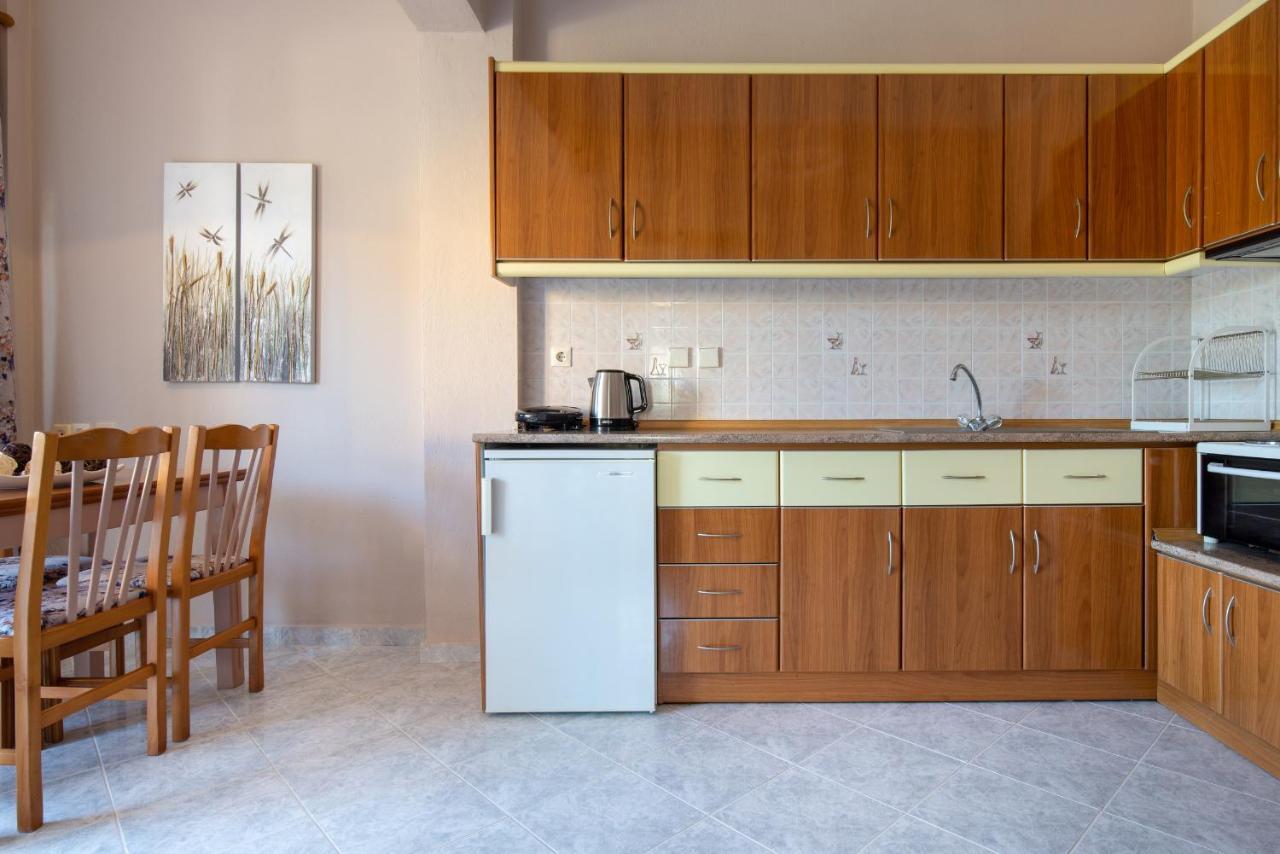 Ferienwohnung Family House Nikos Sykia Exterior foto